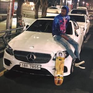 Meet your Posher, Brandon